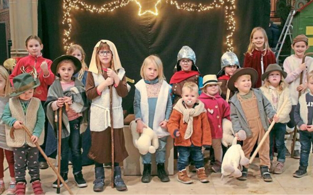 Krippenfeiern 15.00 u. 15.30 Uhr – Familienmesse 17 Uhr – Christmette 22 Uhr
