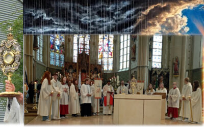 Fronleichnam – in der Kirche – mit 2 Stationen in der Messe und Würstchen danach